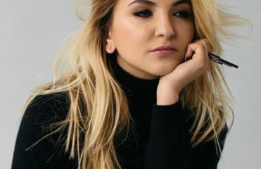 Julia Michaels