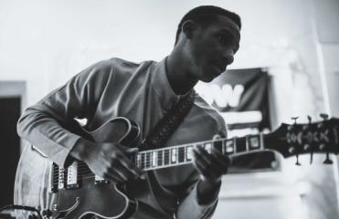 Leon Bridges