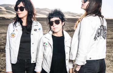 The Coathangers